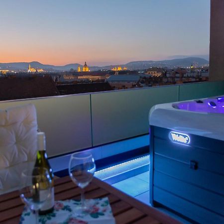 Centropolitan Penthouse #Jacuzzi #Freeparking Apartment Budapest Luaran gambar