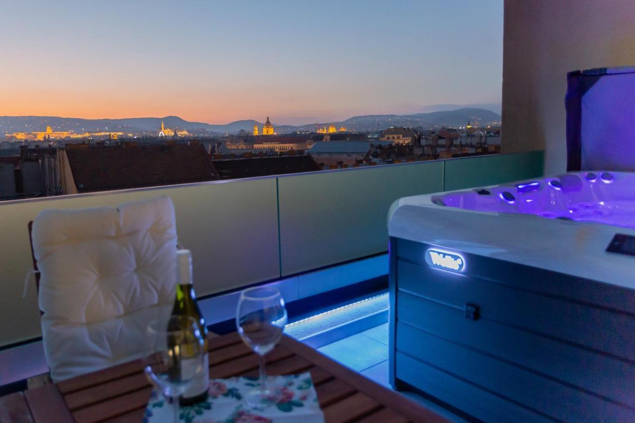 Centropolitan Penthouse #Jacuzzi #Freeparking Apartment Budapest Luaran gambar