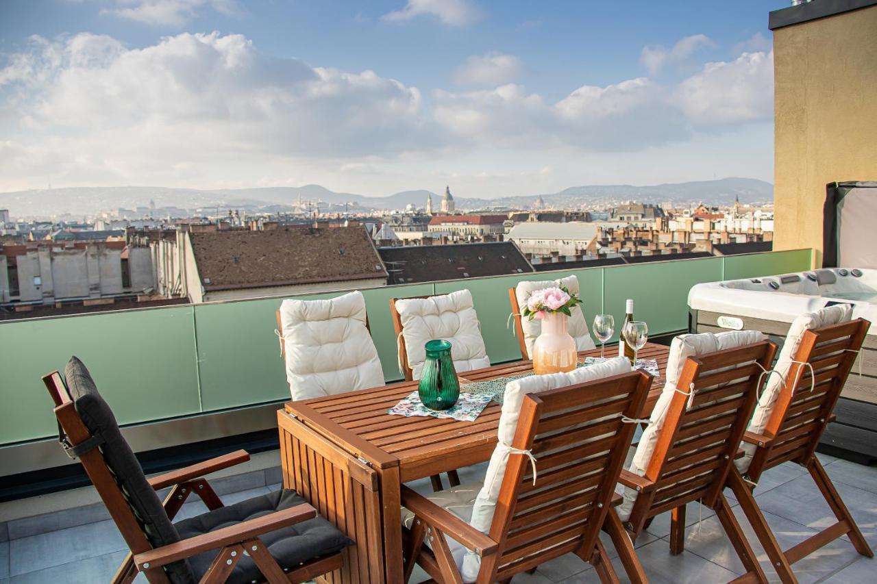 Centropolitan Penthouse #Jacuzzi #Freeparking Apartment Budapest Luaran gambar