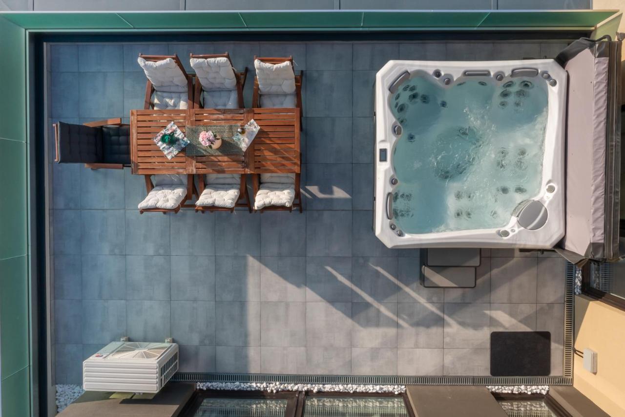 Centropolitan Penthouse #Jacuzzi #Freeparking Apartment Budapest Luaran gambar